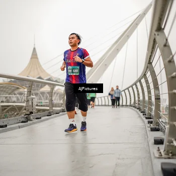 Runner Photo 8589275