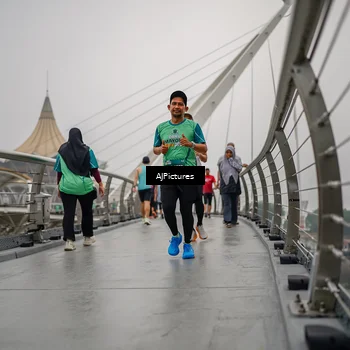 Runner Photo 8589279