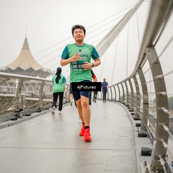 Runner Photo 8589300