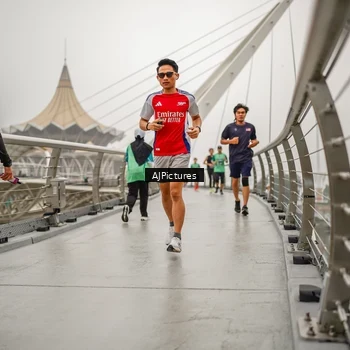 Runner Photo 8589326