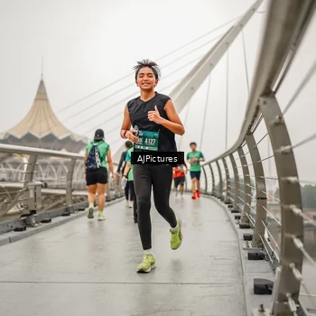 Runner Photo 8589331