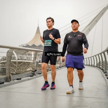 Runner Photo 8589342