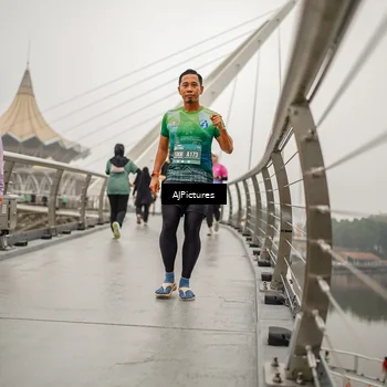 Runner Photo 8589356