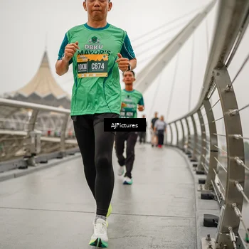 Runner Photo 8589368
