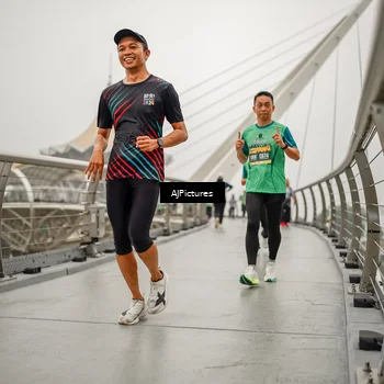 Runner Photo 8589379