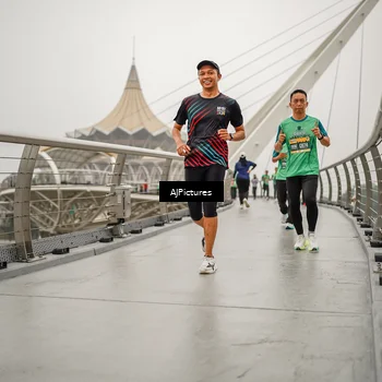 Runner Photo 8589384