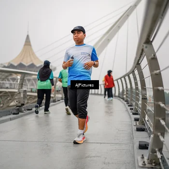 Runner Photo 8589436