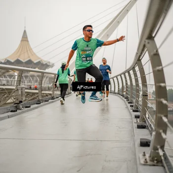 Runner Photo 8589452