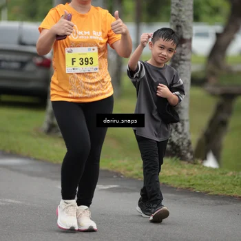 Runner Photo 8589453