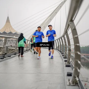 Runner Photo 8589464