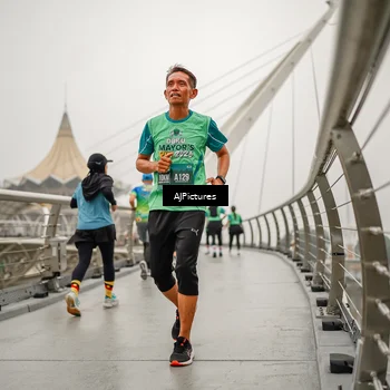 Runner Photo 8589468