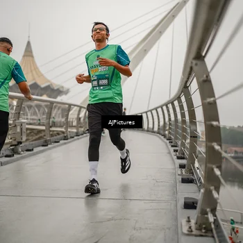 Runner Photo 8589480