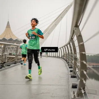 Runner Photo 8589510