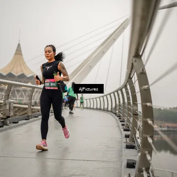 Runner Photo 8589512