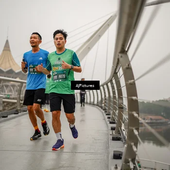 Runner Photo 8589539