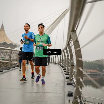 Runner Photo 8589541