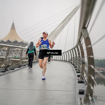 Runner Photo 8589545