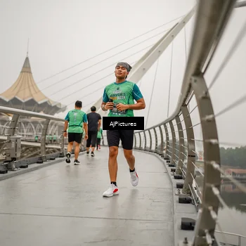 Runner Photo 8589555