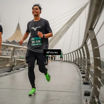 Runner Photo 8589556