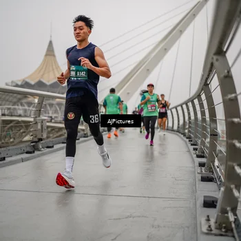Runner Photo 8589574