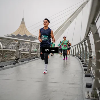Runner Photo 8589576