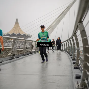 Runner Photo 8589627
