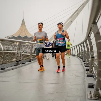 Runner Photo 8589637