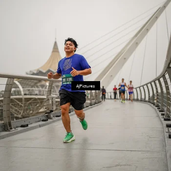 Runner Photo 8589646