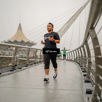 Runner Photo 8589663