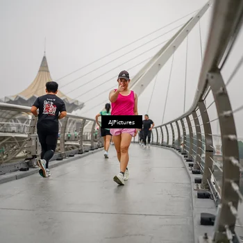 Runner Photo 8589665