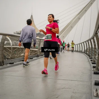 Runner Photo 8589681