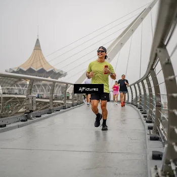 Runner Photo 8589684