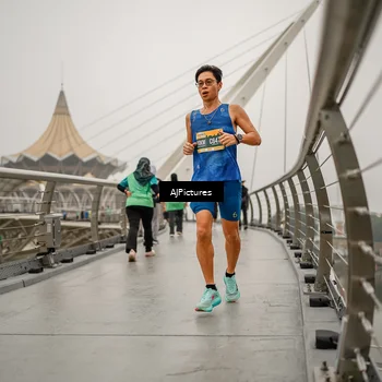 Runner Photo 8589690