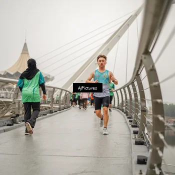 Runner Photo 8589701