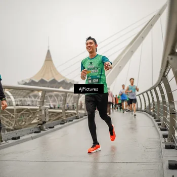 Runner Photo 8589704