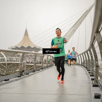 Runner Photo 8589705