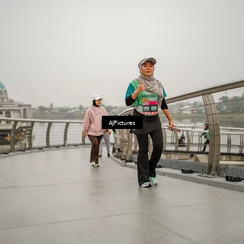 Runner Photo 8589715