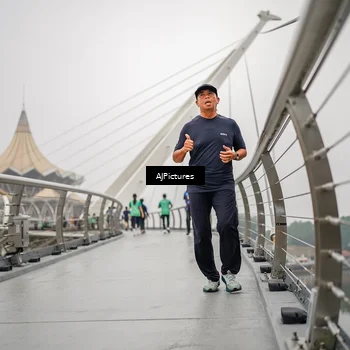 Runner Photo 8589731