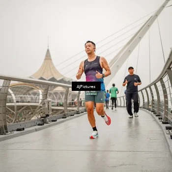Runner Photo 8589733