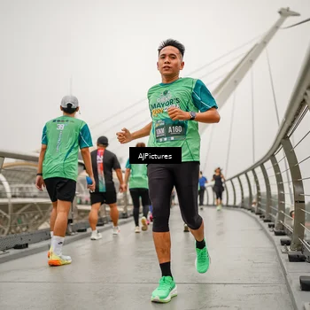 Runner Photo 8589754