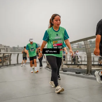 Runner Photo 8589759
