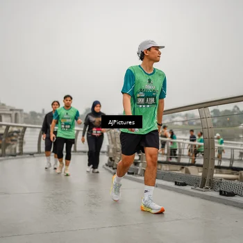 Runner Photo 8589761