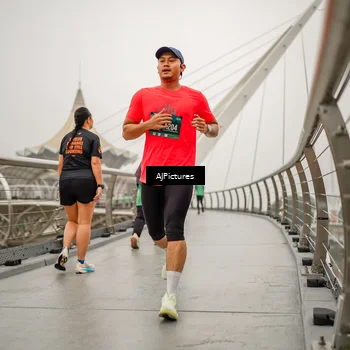 Runner Photo 8589766