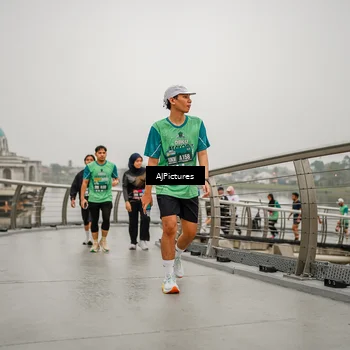 Runner Photo 8589767