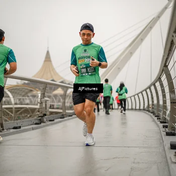 Runner Photo 8589775