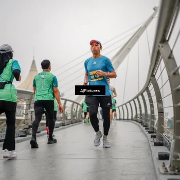 Runner Photo 8589792