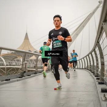 Runner Photo 8589794