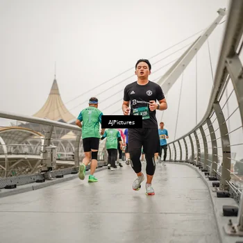 Runner Photo 8589797