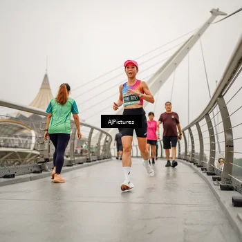 Runner Photo 8589815