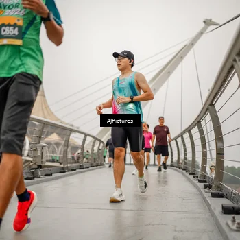 Runner Photo 8589826